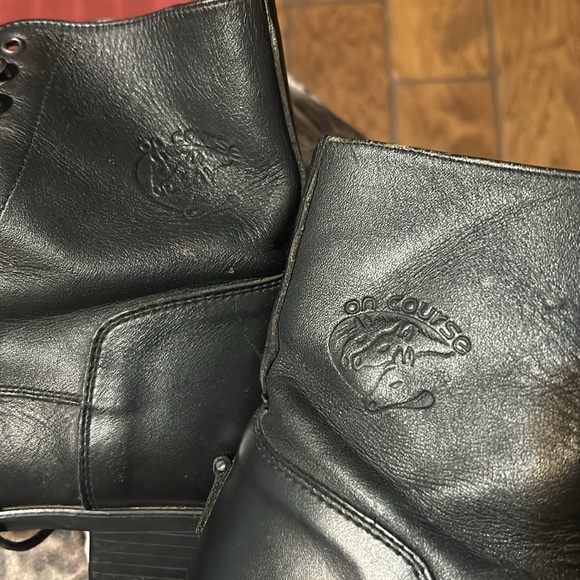 Leather Lace Up Boots.     7-8 M - Picture 5 of 6